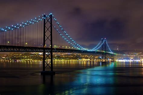 This bridge was our first piece of lisbon, as we drove into the city (all the way from seville) on a cold and rainy night. 25 of April Bridge | View Large On Black My Brute :) The ...