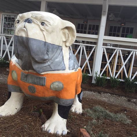 Breakfast, coffee and tea, sandwich. Red Fern Village - Shopping Mall in St. Simons Island