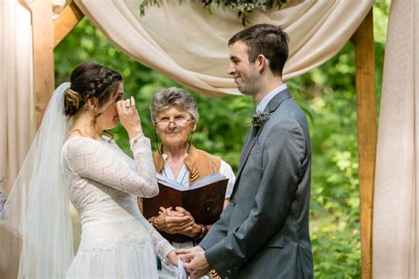 Tips For Planning An Outdoor Wedding In Ontario Outdoor Wedding