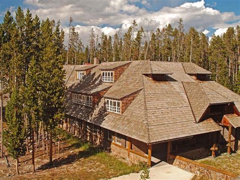 Canyon Lodge And Cabins Inside The Park In Yellowstone