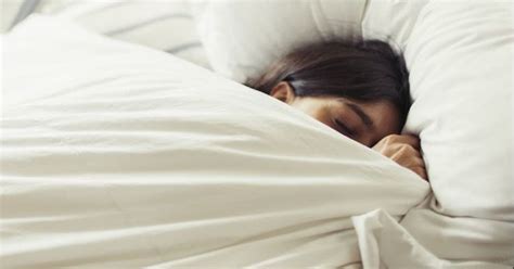 még csak nem is tudsz róla 5 meglepő dolog amit éjszakánként csinálsz alvás közben femcafe