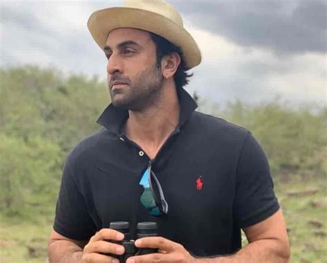 Ranbir kapoor's height is exactly 6 ft (183 cm), while ranbir. Ranbir Kapoor Biography, Age, Height, Family, Wife ...