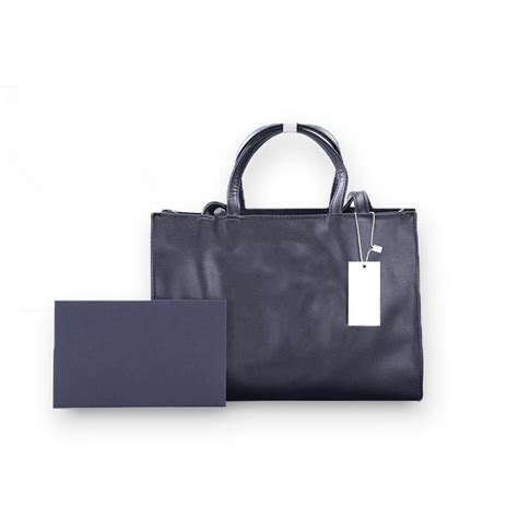 Best Luxury Tote Bags 2021 To Buy Paul Smith