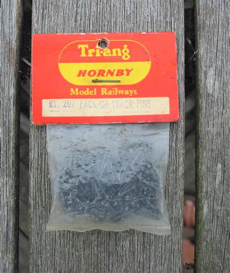 Tri Anghornby Rt207 Pack Of Track Pins New And Unopened Tri Angman