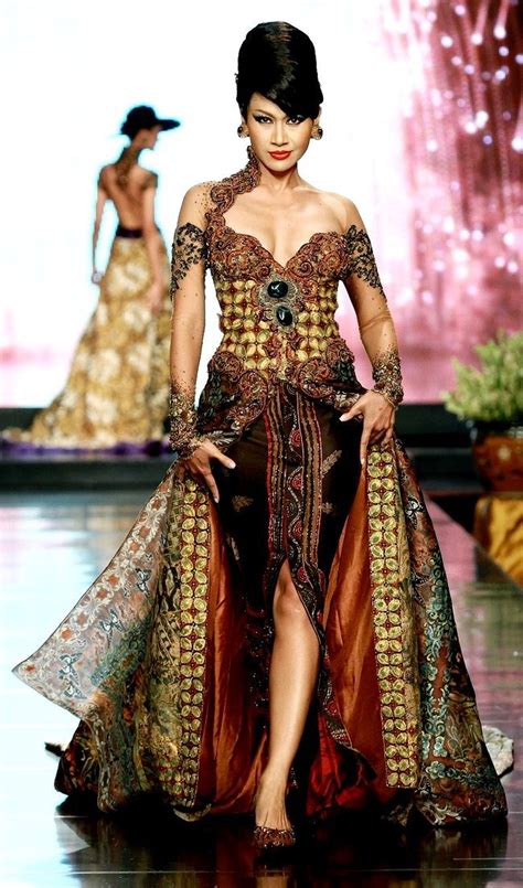 44 best kebaya indonesian women traditional costume images on pinterest kebaya indonesia