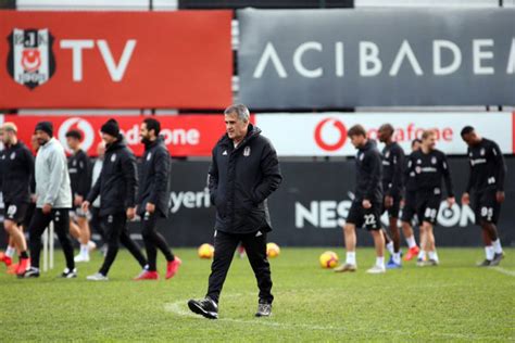 Beşiktaş bu sonucun ardından ligde puanını 55'e çıkardı. (Turkish) Antalyaspor - Beşiktaş maçı hangi kanalda ne ...
