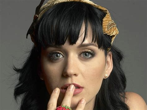 Online Crop Hd Wallpaper Katy Perry Singers Women Wallpaper Flare