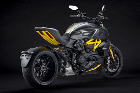 Ducati Diavel 1260 S Black And Steel 2022 Moto Cr Magazine