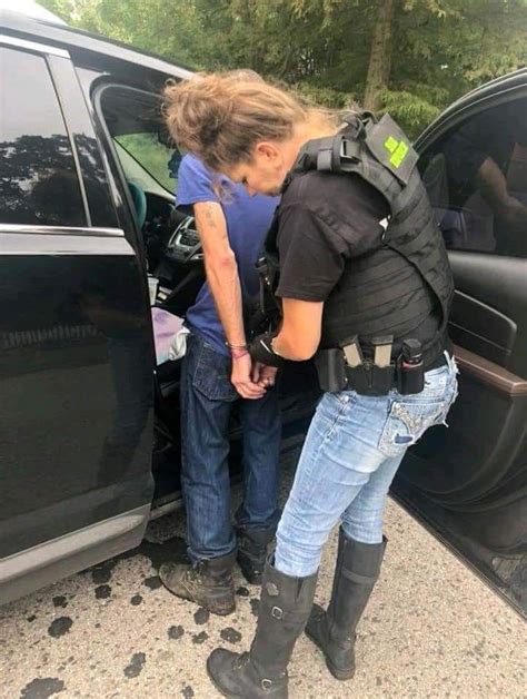 Pin By Female Cop World On Handcuffed And Escorted Female Cop Female Police Officers Police