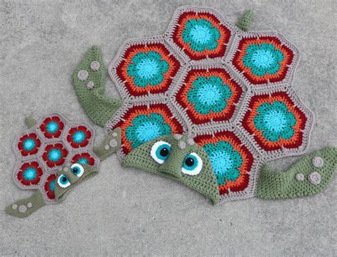 Everyones Crocheting Baby Sea Turtle Blankets Here Are A Few Fun