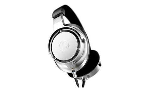 Audio Technica Ath Sr9 Over The Ear Headphones Reviewed Hometheaterreview