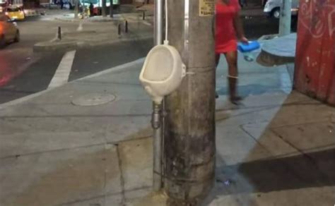 vizela instala urinóis nos postes de iluminação para acabar com o xixi nas ruas