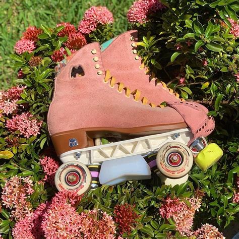 2 387 Likes 13 Comments Moxi Roller Skates Moxirollerskates On Instagram “moxis In The