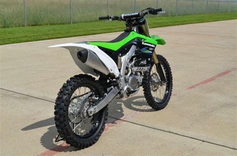 9 hours since new i am the first owner. 2014 Kawasaki KX450F Mx for sale on 2040-motos