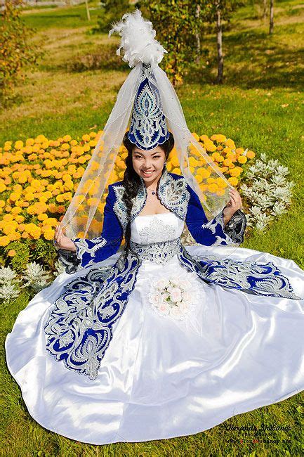 55 markara Этнические наряды Традиционные платья Современные свадебные платья
