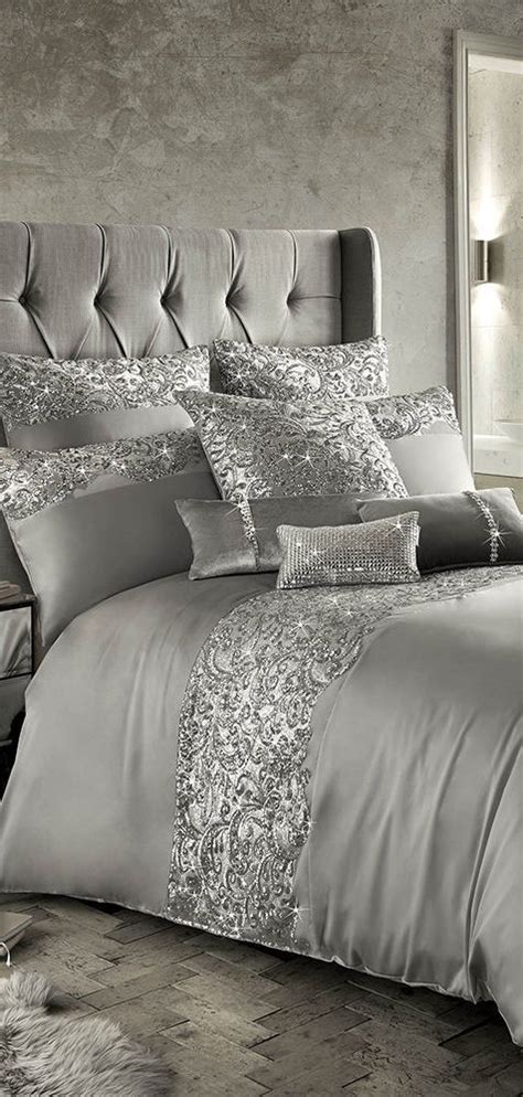 There are some master bedroom decor tips that you can do in your home. Glamorous Bedding & Glamorous Bedroom Ideas | Glamourous ...