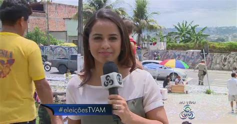 G1 Tre Recolhe Santinhos De Candidatos Próximos A Seções Em Manaus Notícias Em Eleições