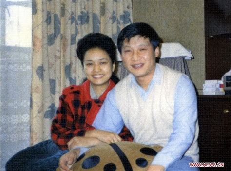 Their love story is quite interesting. Peng Liyuan & Xi Jinping | Chine