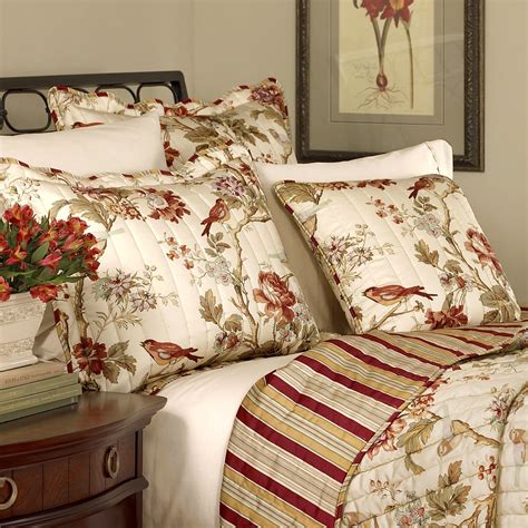 WAVERLY Floral Quilt Bedding Set - Cute Decor Online
