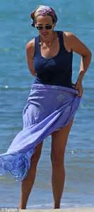 Julia Roberts Shows Off Her Enviable Figure In A Green Bikini But Soon