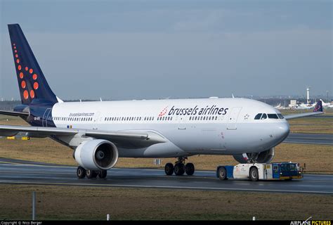 Oo Sfu Brussels Airlines Airbus A330 200 At Frankfurt Photo Id