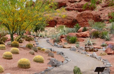 The Captivating Desert Garden Thats An Oasis In Southern Utah