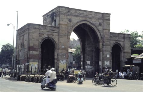 Gates Of Ahmedabad Panchkuva Darwaza Panch Kuwa Darwaja Exterior