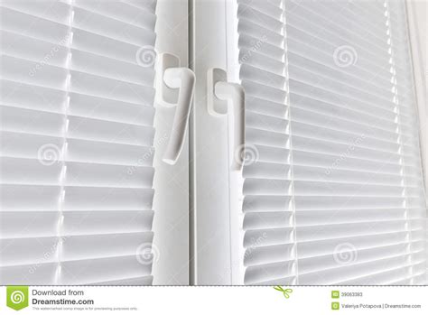 Balkonverglasung kosten mit was konnen sie rechnen. Fenster Mit Integrierter Jalousie Kosten : Glasintegrierter Sonnenschutz | Sonnenschutz ...