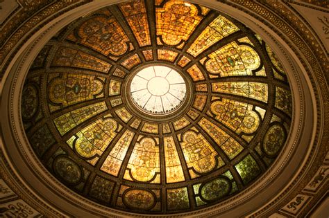 Brown dome ceiling building inside view. 11 of the most beautiful ceilings in Chicago