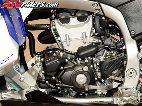 It is recommended to change the oil every 5,000 miles for optimal performance. 2009 Yamaha YFZ450R Compared to the Yamaha YFZ450 ATV