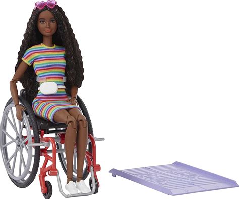 Barbie Fashionista Negra Com Cadeira De Rodas Mattel Amazon Com Br