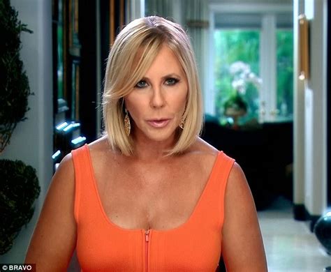 tamra judge reveals she s cut vicki gunvalson out of her life daily mail online