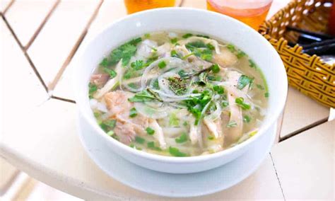 Pins explaining what cats can and can't eat belong here. Can You Eat Rice Noodles On Paleo?