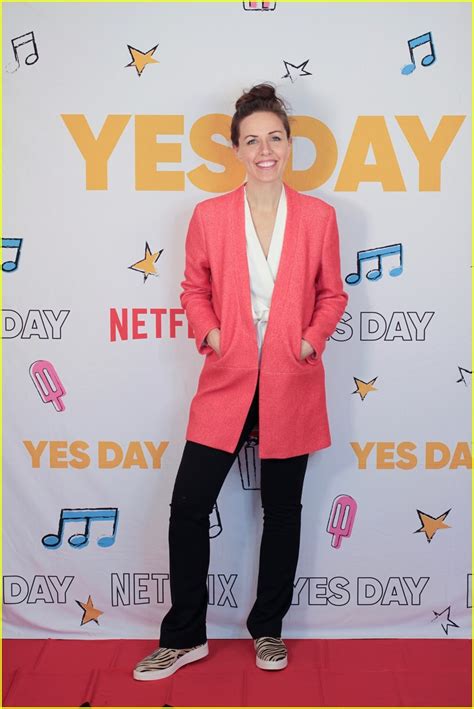 Photo Jennifer Garner Edgar Ramirez Yes Day Virtual Premiere 10
