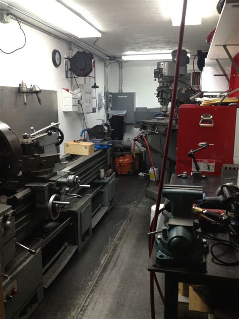 So i decided to make a quick video on how to build a simple crate. Shipping Crate Machine Shop | Shipping crates, Shopping ...