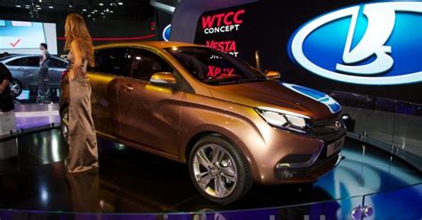 Lada X Ray Concept 2 Moscow Live