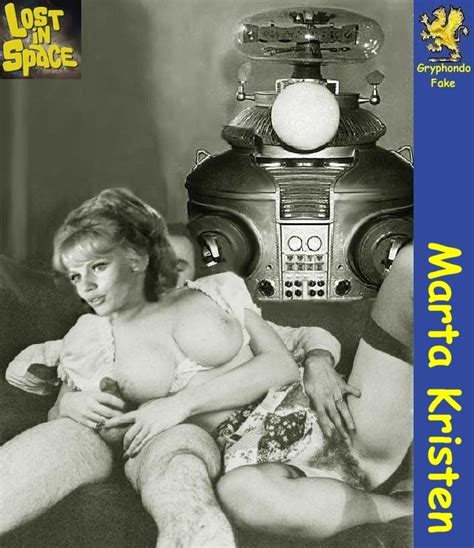 Post Fakes Gryphondo Judy Robinson Lost In Space Marta Kristen