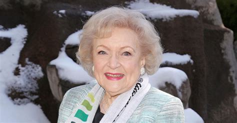 Where Is Betty White Buried When Is Her Funeral Find Out Below