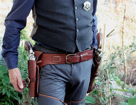 Cowboy Rig 3 Western Outfits Men Men In Uniform Cowboy Holsters