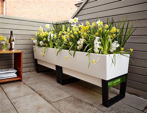 Besides good quality brands, you'll also find plenty of discounts when you shop for self watering pot during big sales. This self-watering planter box is the green thumb you ...