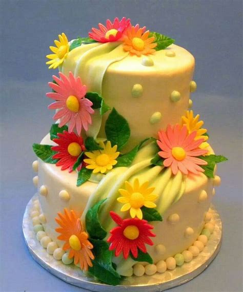 Via Sujay Happy Birthday Flower Cake Birthday Cake With Flowers