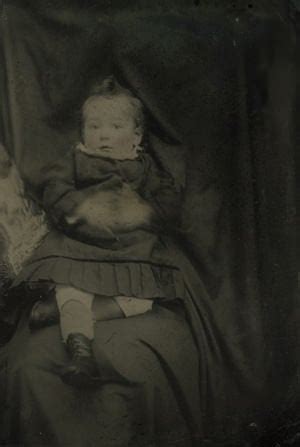Eerie Hidden Mothers In Vintage Photos Petapixel