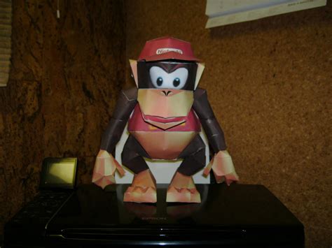Diddy Kong T T Papercraft Papercraft Paradise Papercr