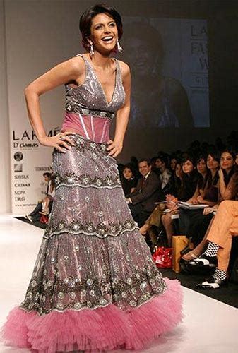 Das sagen patienten über dr. Would you wear these ruffles? - Rediff.com Movies