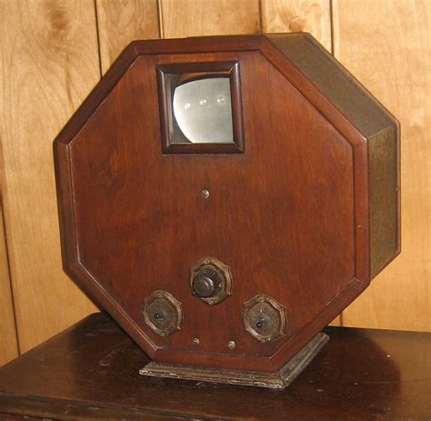 Television Through The Decades 20s