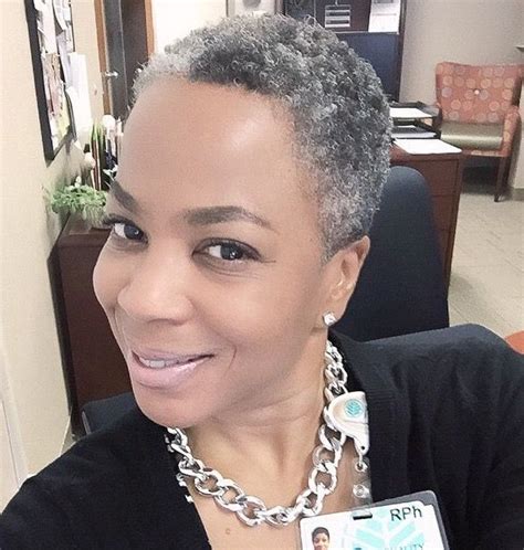 Natural Grey hair | Short grey hair, Natural gray hair ...
