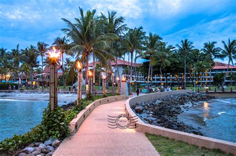 המלון כולל דלפק קבלה פעיל 24 שעות ביממה, שוער ושירות חדרים. Best Sunset View at Kota Kinabalu @ Sunset Bar, Shangri-La ...
