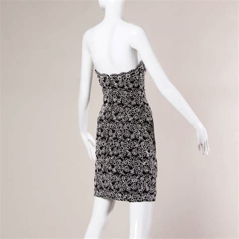 Bill Blass Vintage Black White Lace Strapless Cocktail Dress For Sale