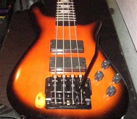 Kahler 2400 Bass Tremolo Recessed Into A Spector Bass Bass Guitar Guitar Bass Music