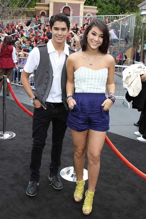 BooBoo Stewart and his sister Fivel at the World Premiere of PIRATES OF